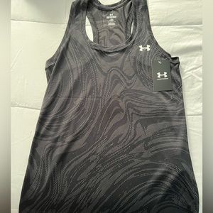 Under Armour Women’s Black printed tank Size XS NWT Loose fit
